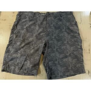 PETER MILLAR Gale Gray Camo Shackleford Performance Hybrid Shorts Men's 38